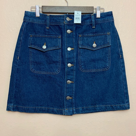 LOFT Patch Pocket Denim Skirt - Picture 3 of 5